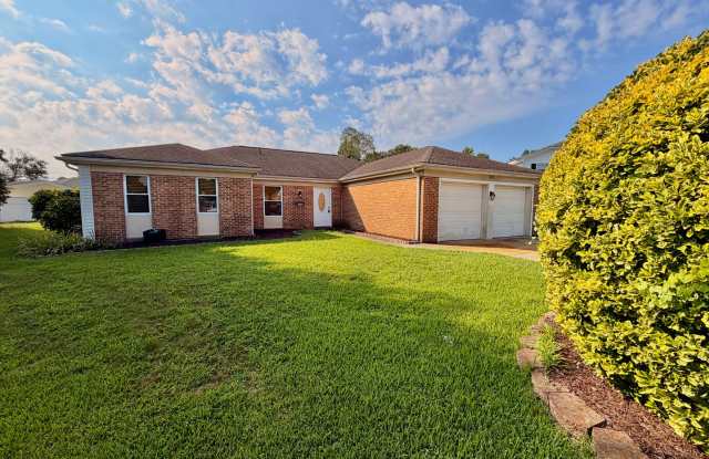 Ranch Home - Backs to Community Pool & Playgrounds - Pet-Friendly - Available NOW! photos photos Ranch Home - Backs to Community Pool & Playgrounds - Pet-Friendly - Available NOW! photos photos