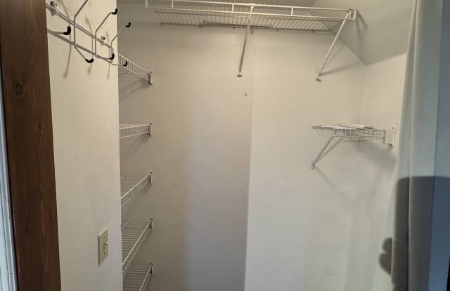 1414 Arbor Avenue Gallery 3