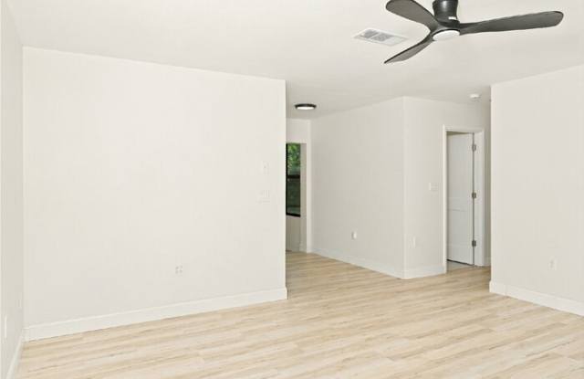 1112 Kenisco Road Gallery 3