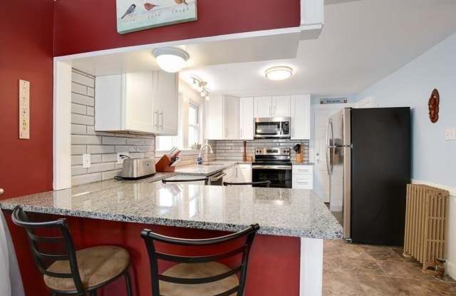 19 Fairview Ave photos photos