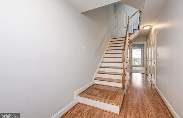 1224 HARBOR ISLAND WALK Gallery 4