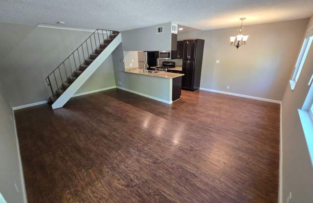 Sharp 2 bedroom in Pleasanton available now. Gallery 3