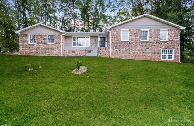 1077 Viking Drive - 1077 Viking Drive, DeKalb County, GA 30083