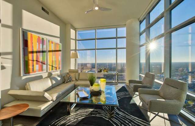 6750 Main Street - 6750 South Main Street, Houston, TX 77030