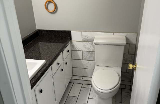 5612 Clarke Address photos photos