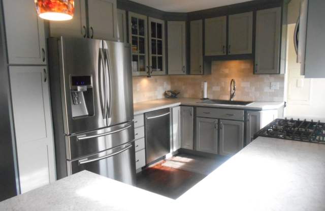 4776 East Utah Place Gallery 2