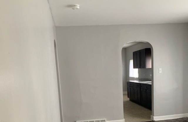 14811 Grant Gallery 4