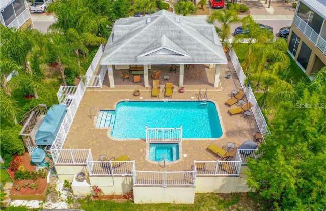 828 CALLISTA CAY LOOP Gallery 2
