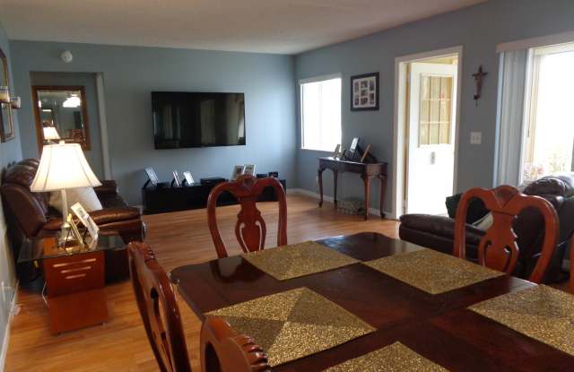 5931 Whispering Pine Way Gallery 4