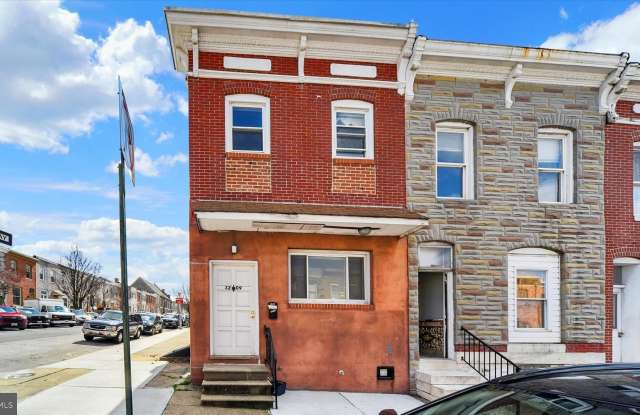 3209 E LOMBARD Street photos photos