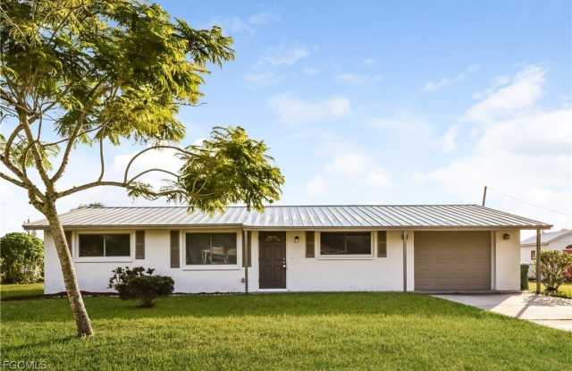 2621 10th Street photos photos