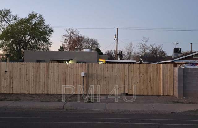 1733 Indian School Rd NW Gallery 3