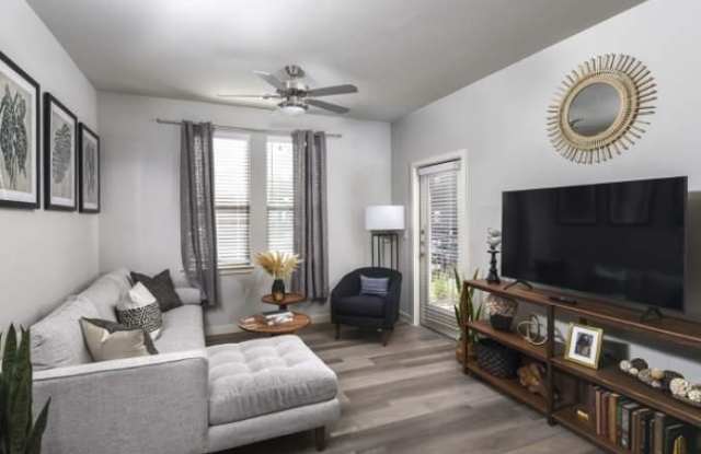 9162 Excellence Dr Gallery 1
