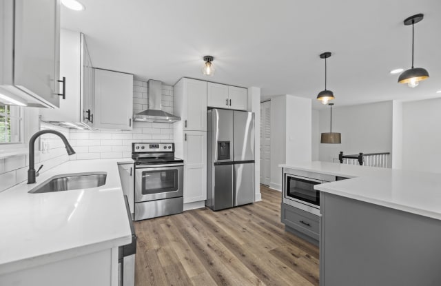 7120 Clear Crossing Lane photos photos