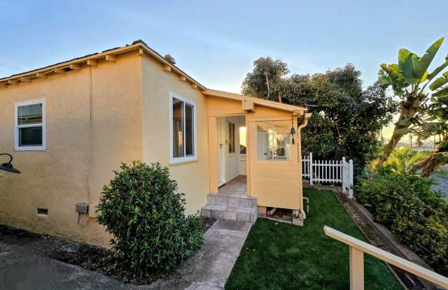 Welcome to your beautiful beach cottage, perfectly situated in Ocean Beach! photos photos