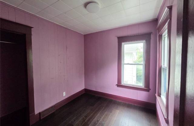 1037 Walden Avenue Gallery 2