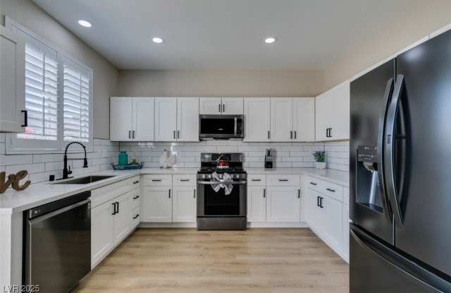 4624 Swaying Palms Drive photos photos