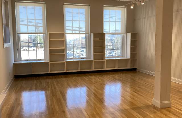 609 East Market Street - 609 East Market Street, Charlottesville, VA 22902