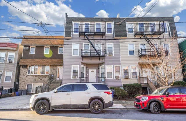 231 GRIFFITH ST - 231 Griffith Street, Jersey City, NJ 07307 231 GRIFFITH ST - 231 Griffith Street, Jersey City, NJ 07307