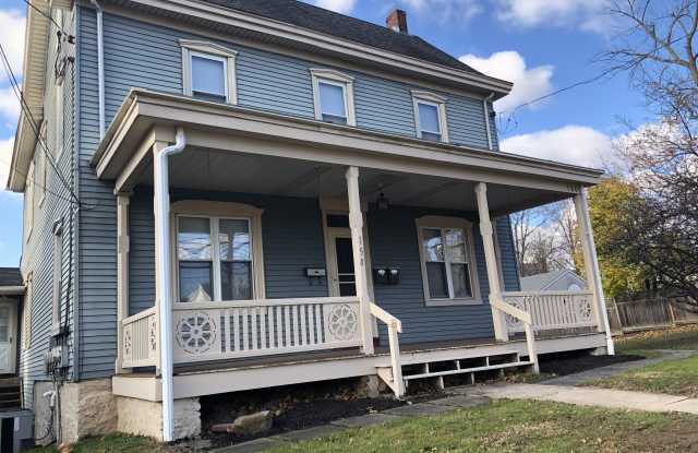 158 N Main St photos photos