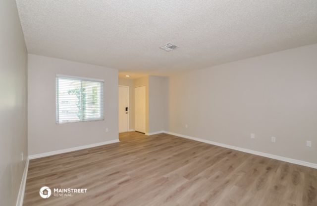 607 33rd Avenue East Gallery 4