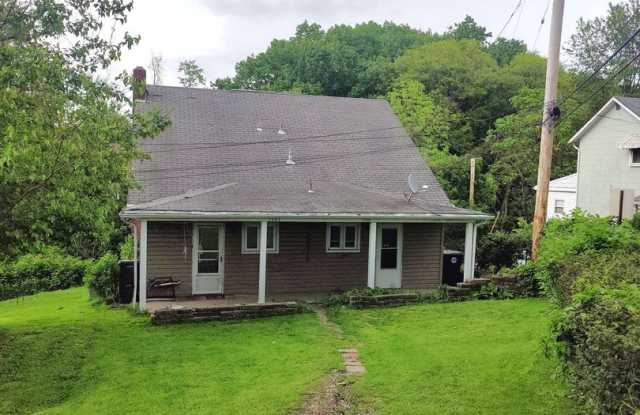 *Recently Updated 2BD/1.5BA Duplex Available in Baldwin - ALL UTILITIES INCLUDED* photos photos