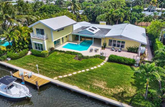 1117 Beach Drive Gallery 2