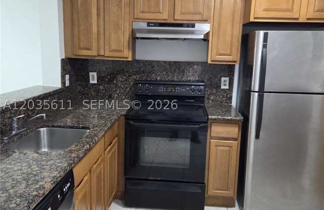 1170 NW 80th Ave photos photos