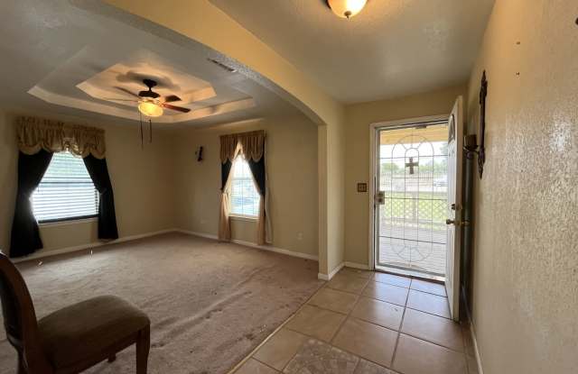 1243 Gillette Boulevard Gallery 2