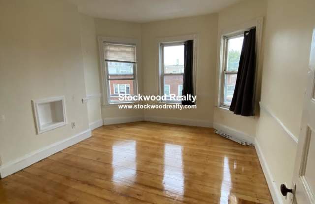 861 Dorchester Ave. photos photos