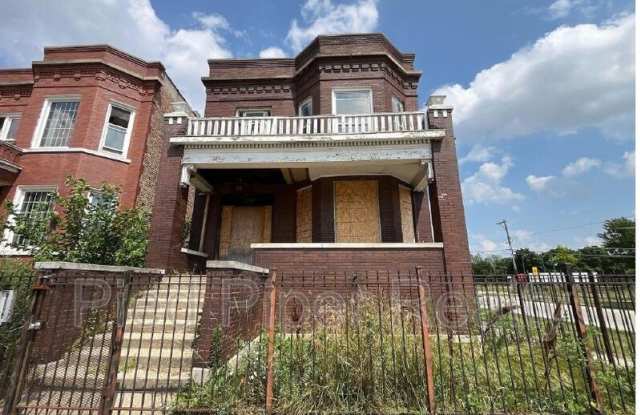 7255 South Yale Avenue - 2 photos photos 7255 South Yale Avenue - 2 photos photos