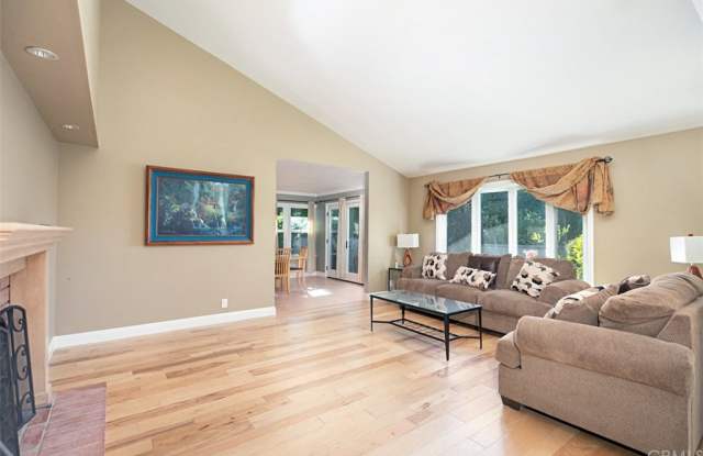 26972 Escondido Lane Gallery 2