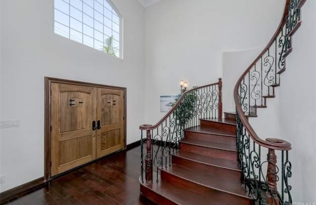1841 Skyline Way Gallery 4