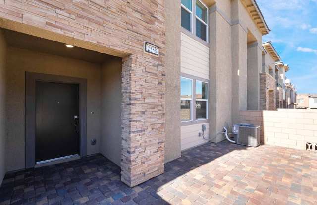 Modern Inspirada Townhome with Stylish Finishes & Exceptional Community Amenities! Gallery 3