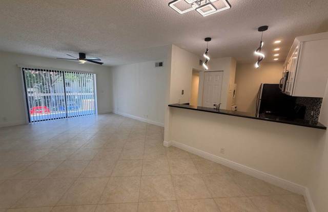 3402 Gardens East Drive photos photos