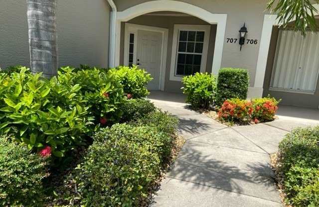 10130 Colonial Country Club Boulevard unit: 707 photos photos