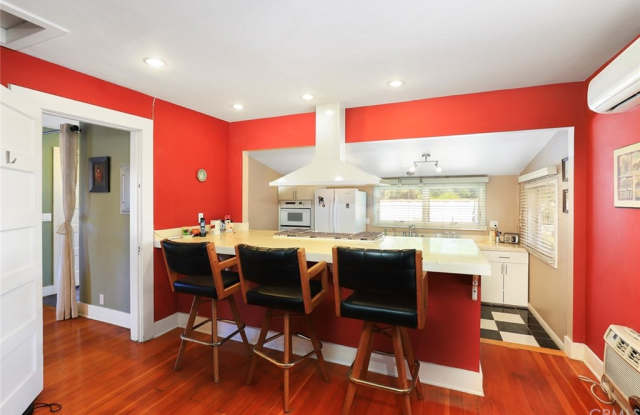 841 Michigan Boulevard 1/2 Gallery 4