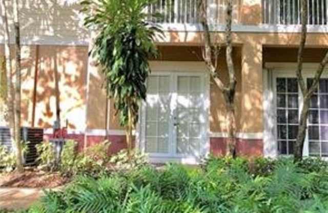 4654 Southwest 75th Way Gallery 2
