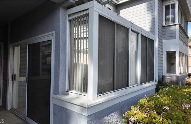 17859 Graystone photos photos