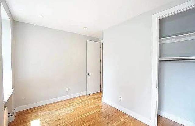 56 Fort Washington Avenue Gallery 4