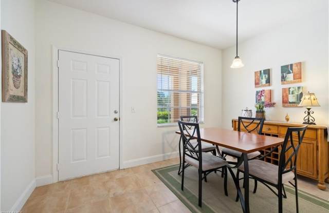 757 Wiggins Lake Dr Gallery 4