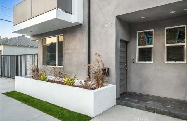 5000 Cleon photos photos