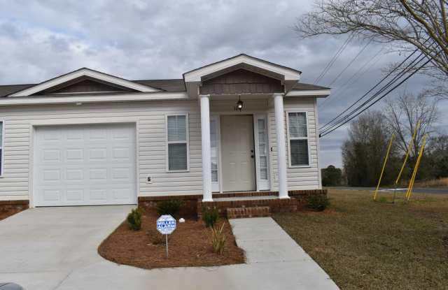 Woodland Park Townhomes, Enterprise,AL photos photos