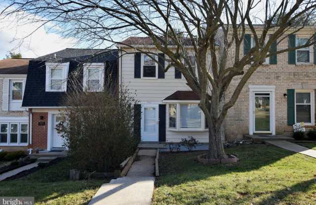 703 ROBINWOOD DRIVE - 703 Robinwood Drive, Mount Airy, MD 21771