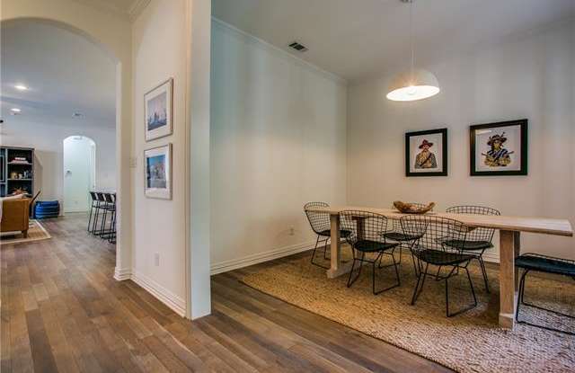 805 Harmony Lane Gallery 2