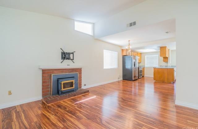 13088 Smoketree Place Gallery 2