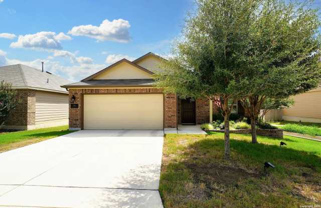 7056 Rimwood - 7056 Rimwood Street, Live Oak, TX 78233