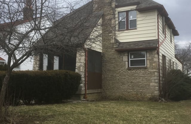 684 Wiltshire Rd - 684 Wiltshire Road, Columbus, OH 43204