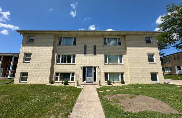 5525 34th Ave - Moline, IL photos photos