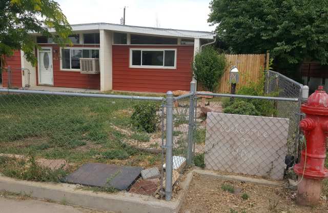 3 bedroom 1 bath - 406 Oriole Road, Florence, CO 81226